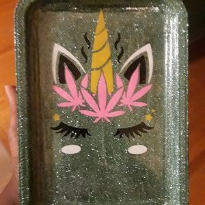 Unicorn rolling tray